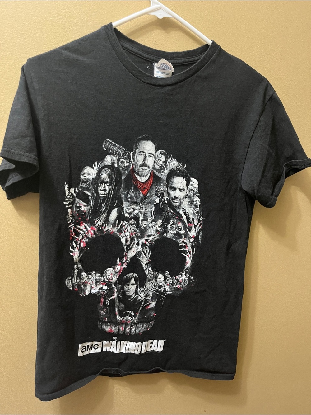 Delta Black The Walking Dead Skull Graphic Tee with Red Accents